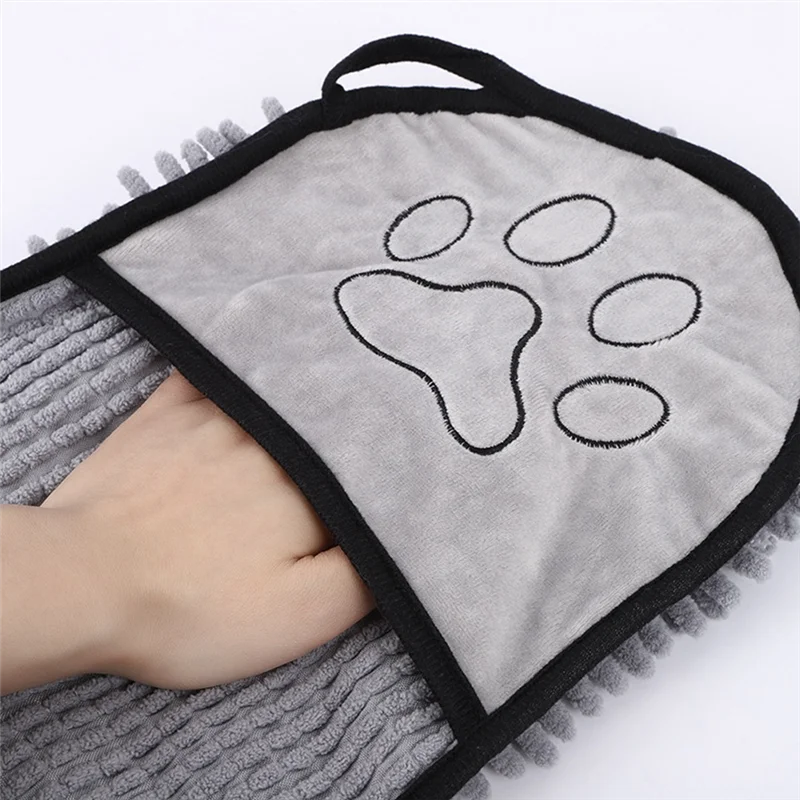 Ultra-Absorbent Pet Towel for Dogs and Cats – Fast Drying, Stress-Free Grooming